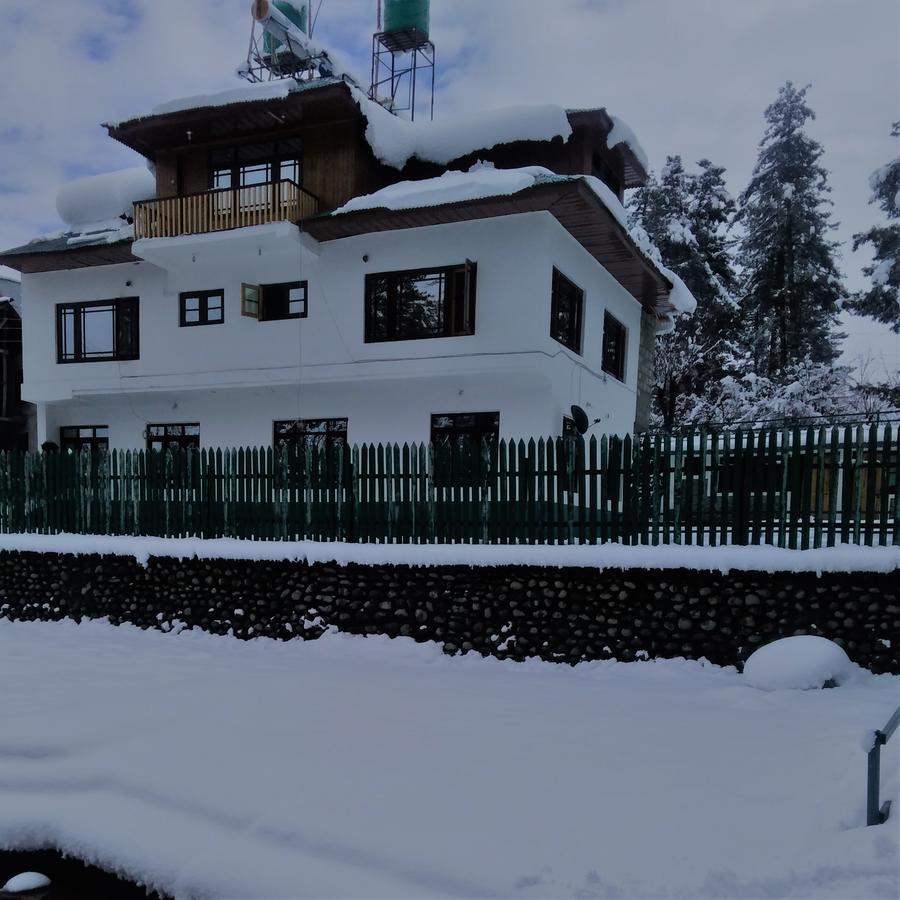 Hotel Gulmarg House מראה חיצוני תמונה